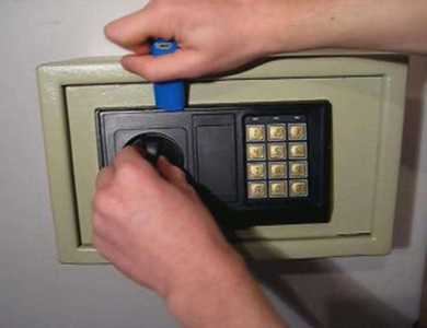 兴宾24小时上门开锁公司